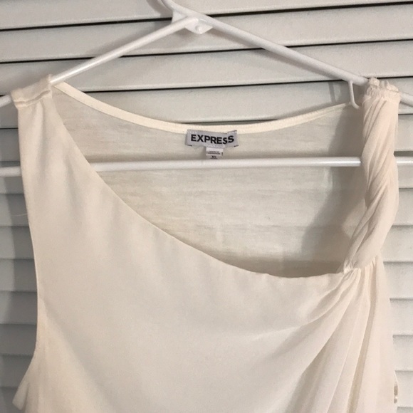 Express top. Never worn. - Picture 4 of 5